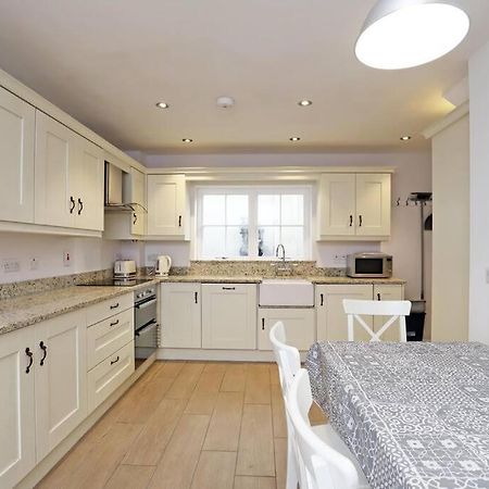 Royal Hillsborough Village Luxury Townhouse 外观 照片