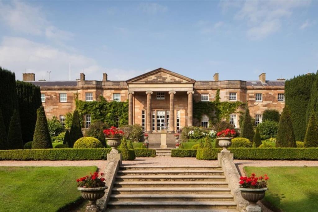 Royal Hillsborough Village Luxury Townhouse 外观 照片